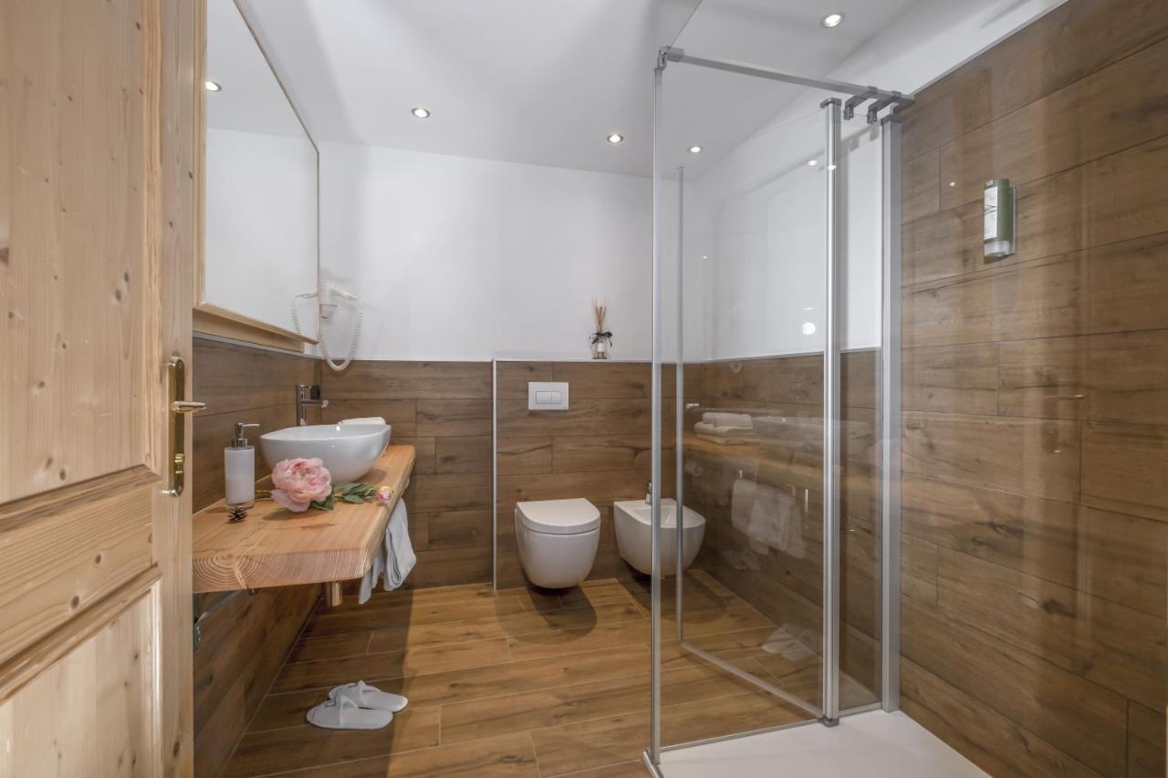 Albergo Miravalle 파이델라파가넬라 외부 사진