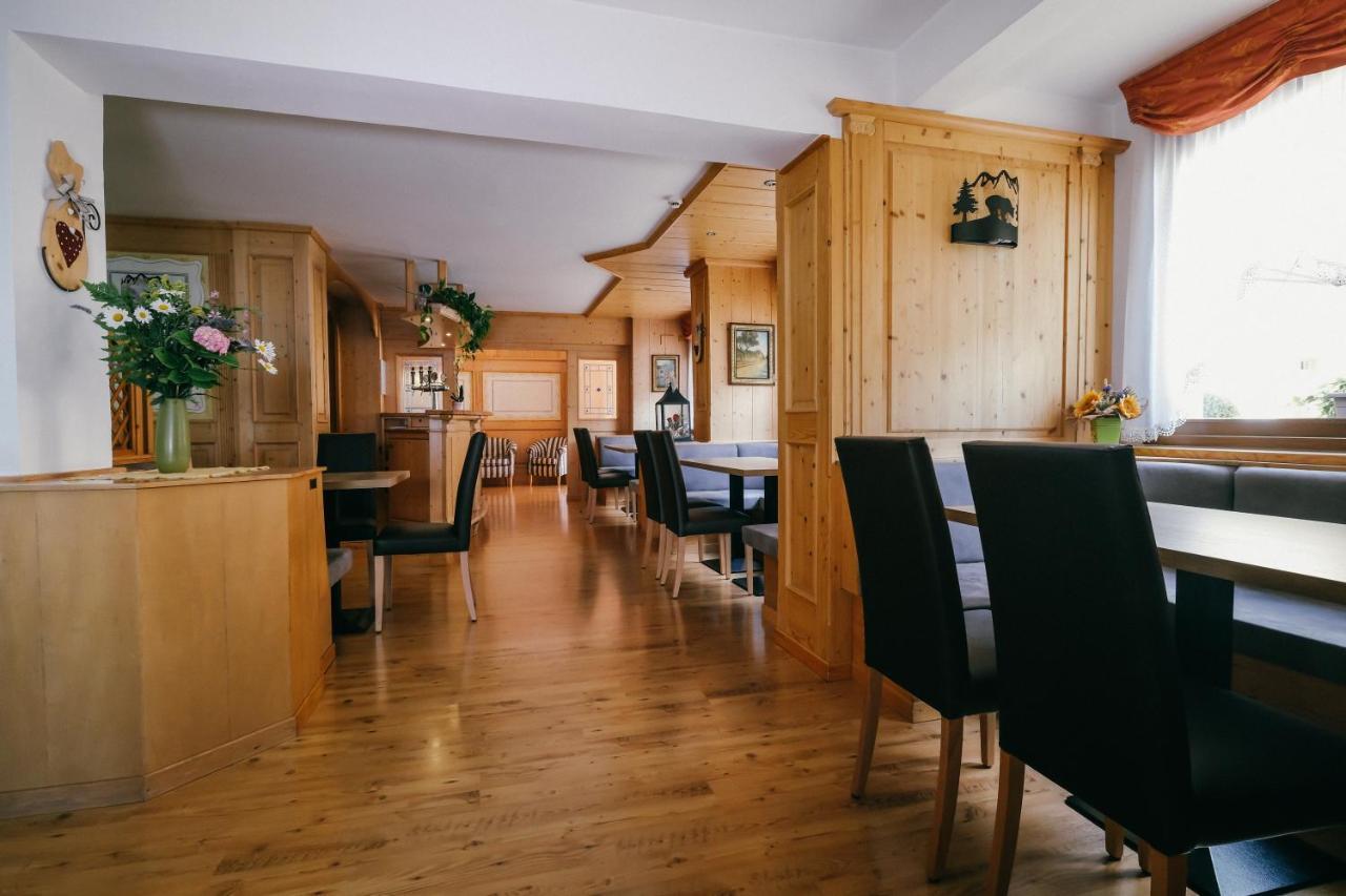Albergo Miravalle 파이델라파가넬라 외부 사진